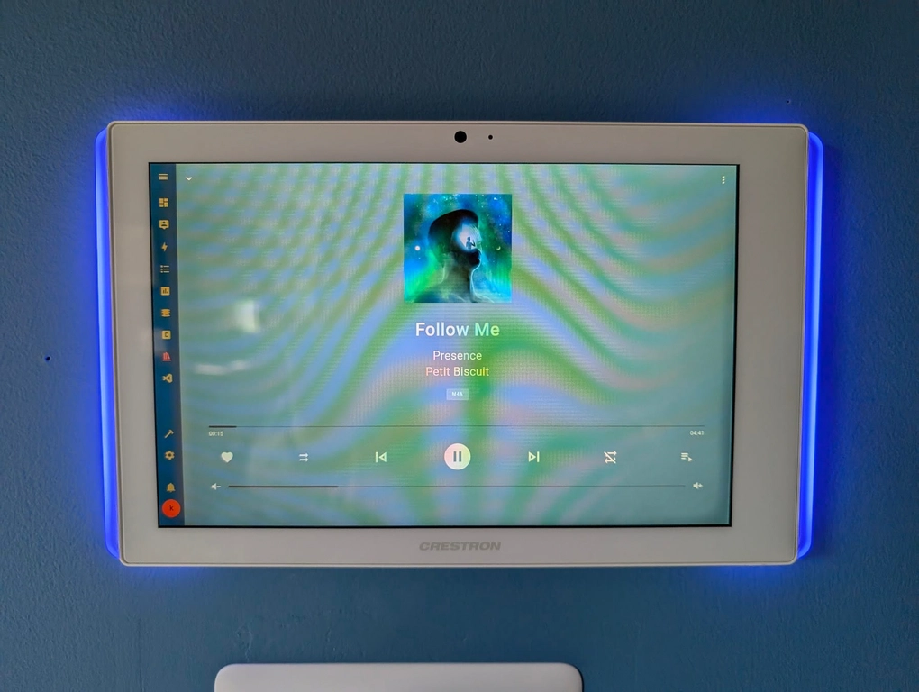 Music Assistant | Petit Biscuit - Presence
